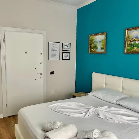 Pensjonat Private Entry And Bathroom 3*