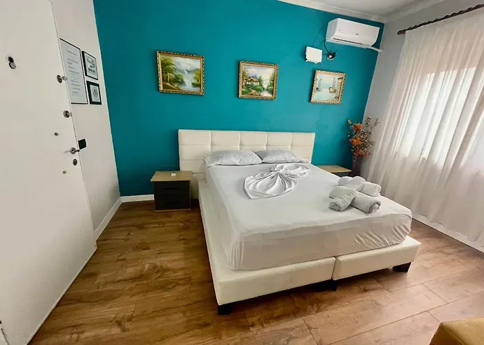 Private Entry And Bathroom Vendégház