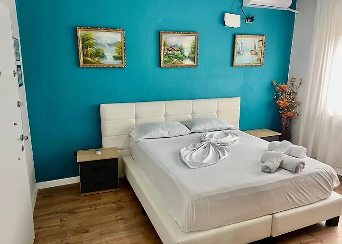 Private Entry And Bathroom Vendégház 3*